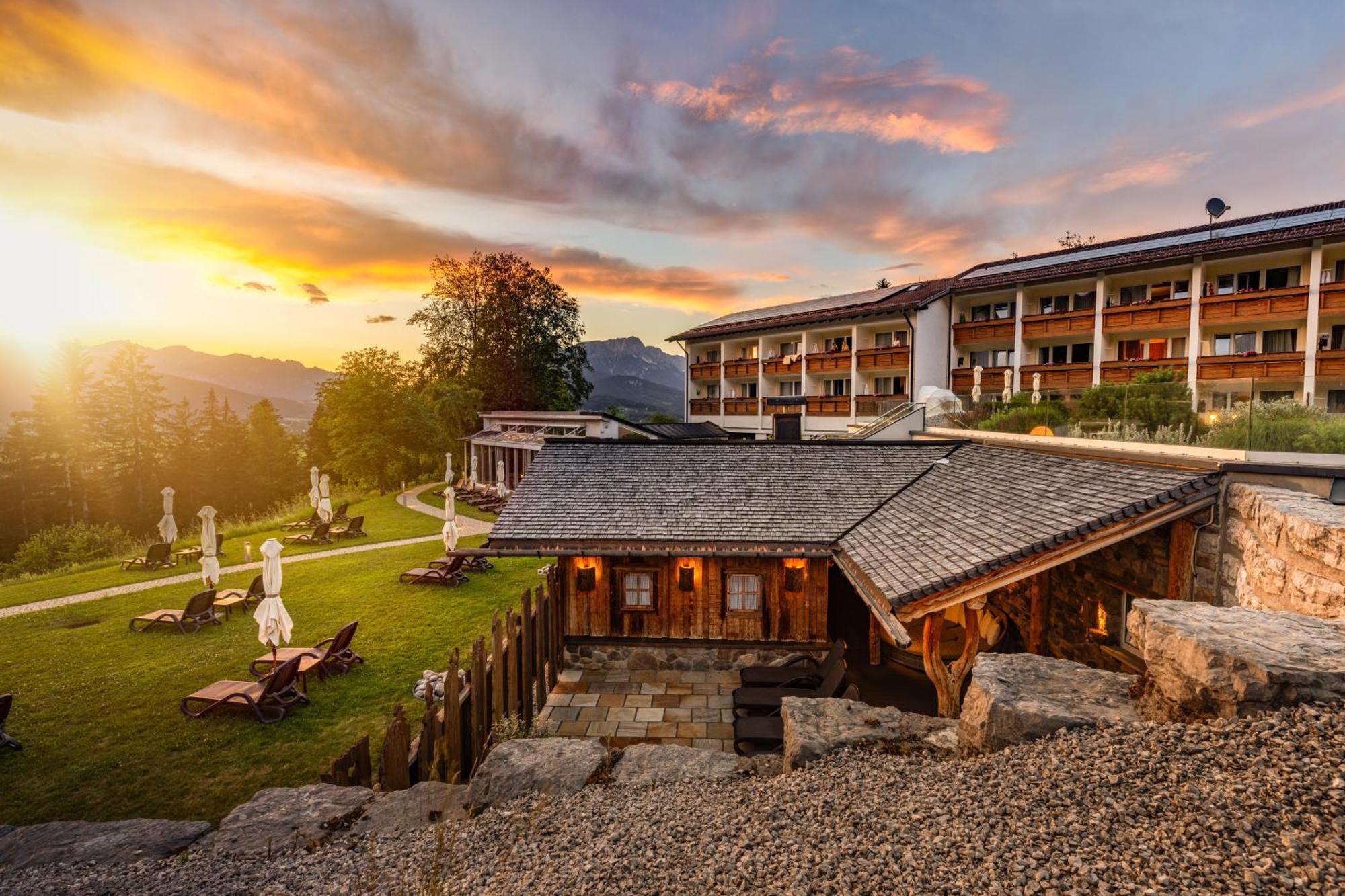 Alm- & Wellnesshotel Alpenhof Schönau am Königssee Exterior foto